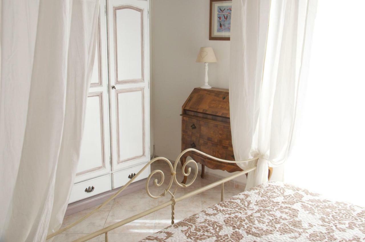 New Romantic Suite Cagliari Extérieur photo