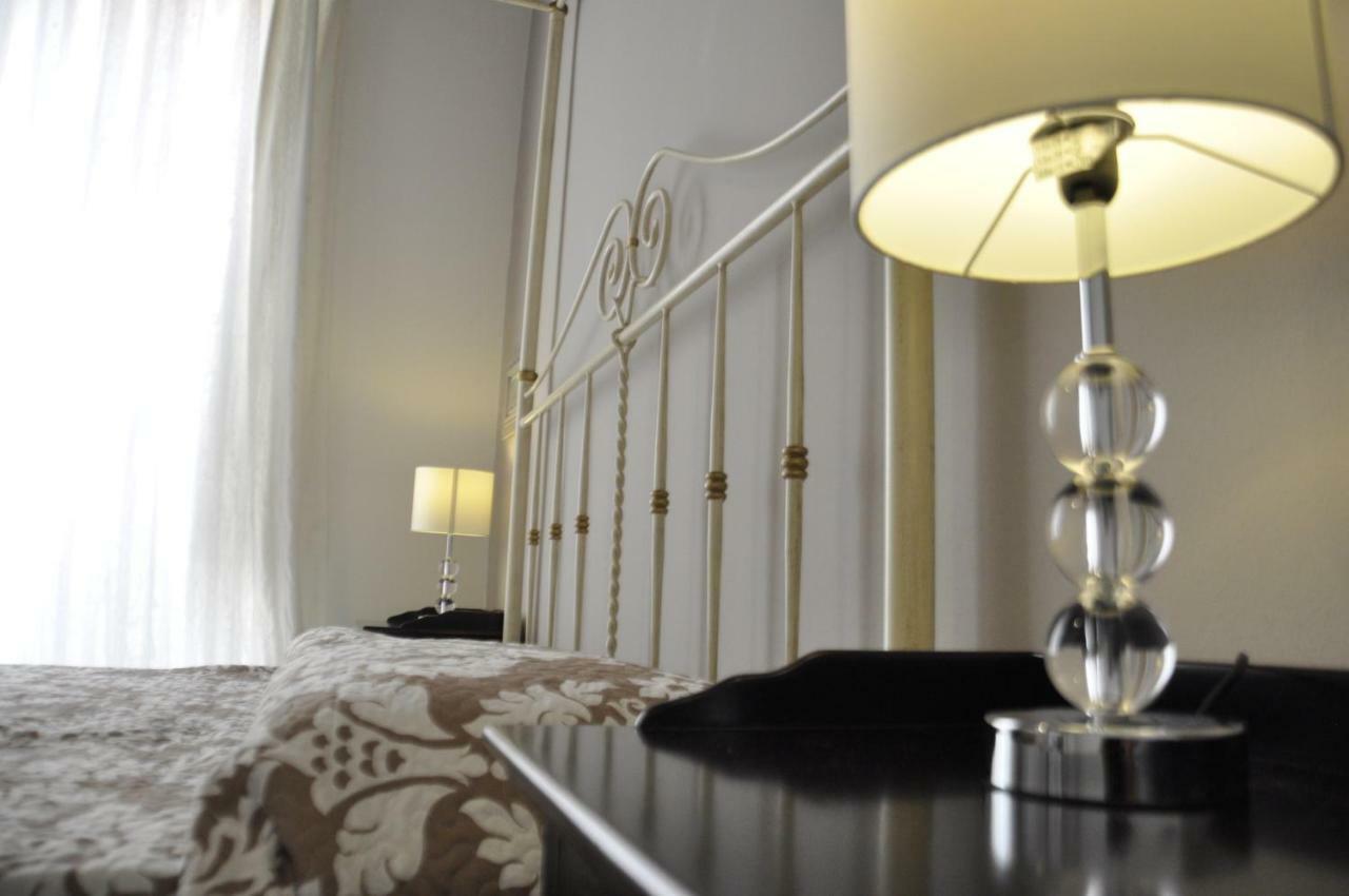 New Romantic Suite Cagliari Extérieur photo