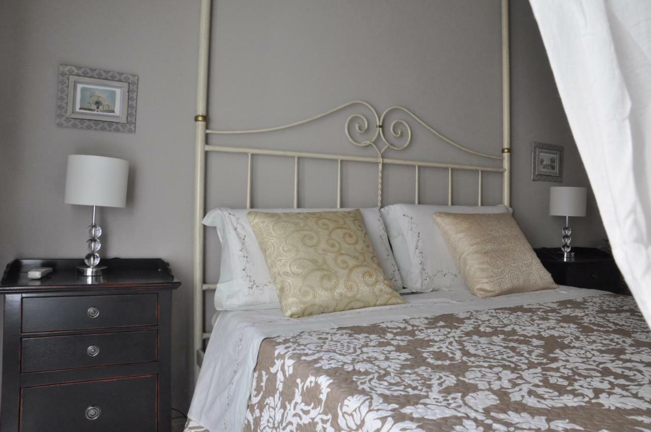 New Romantic Suite Cagliari Extérieur photo