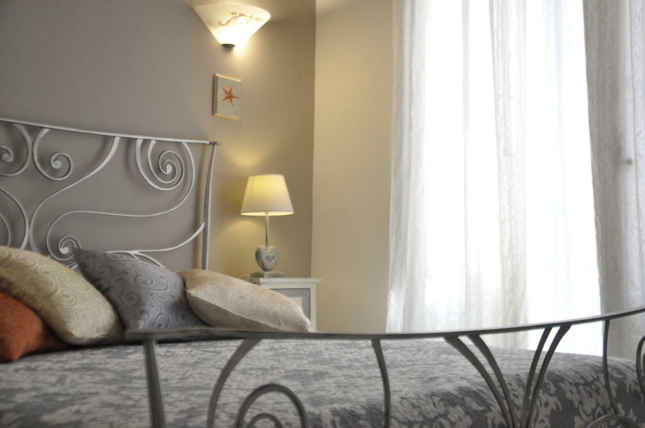 New Romantic Suite Cagliari Extérieur photo