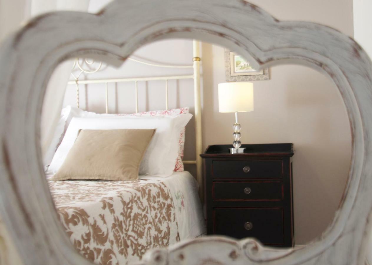 New Romantic Suite Cagliari Extérieur photo
